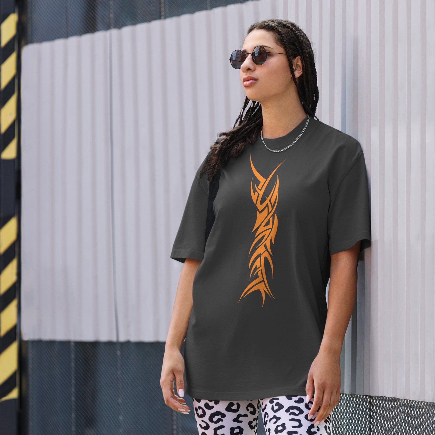 Simply Tribal | Oversized faded t-shirt | Live the Vibe